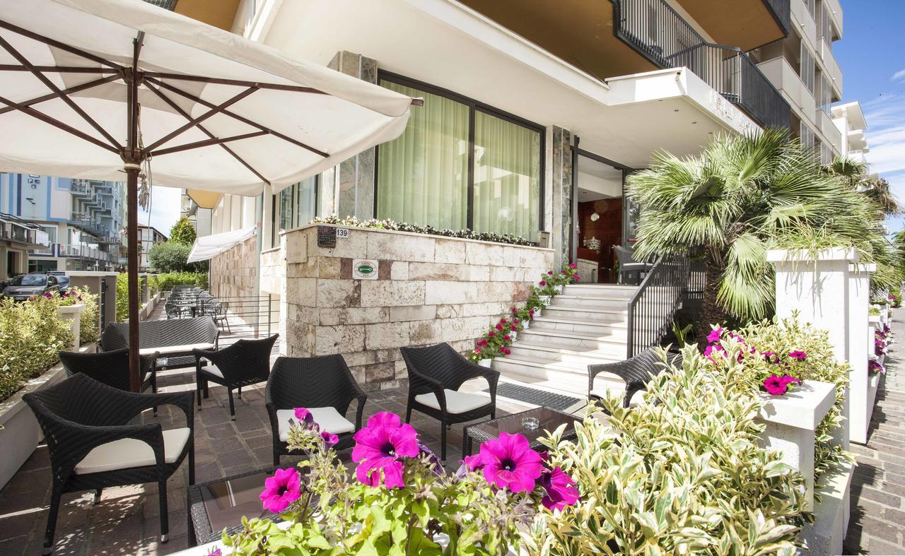 Hotel Brig Cattolica Extérieur photo